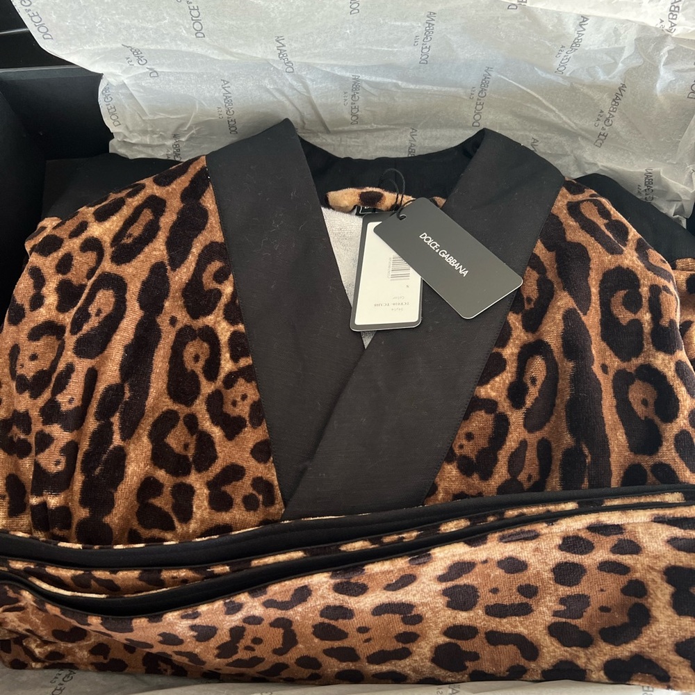 Dolce & Gabbana Leopard Print Bathrobe with Black Accents